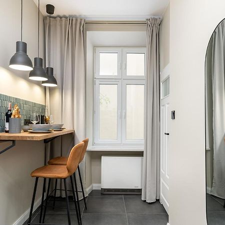 Househost Apartment : Topolowa 26/17 كراكوفيا المظهر الخارجي الصورة