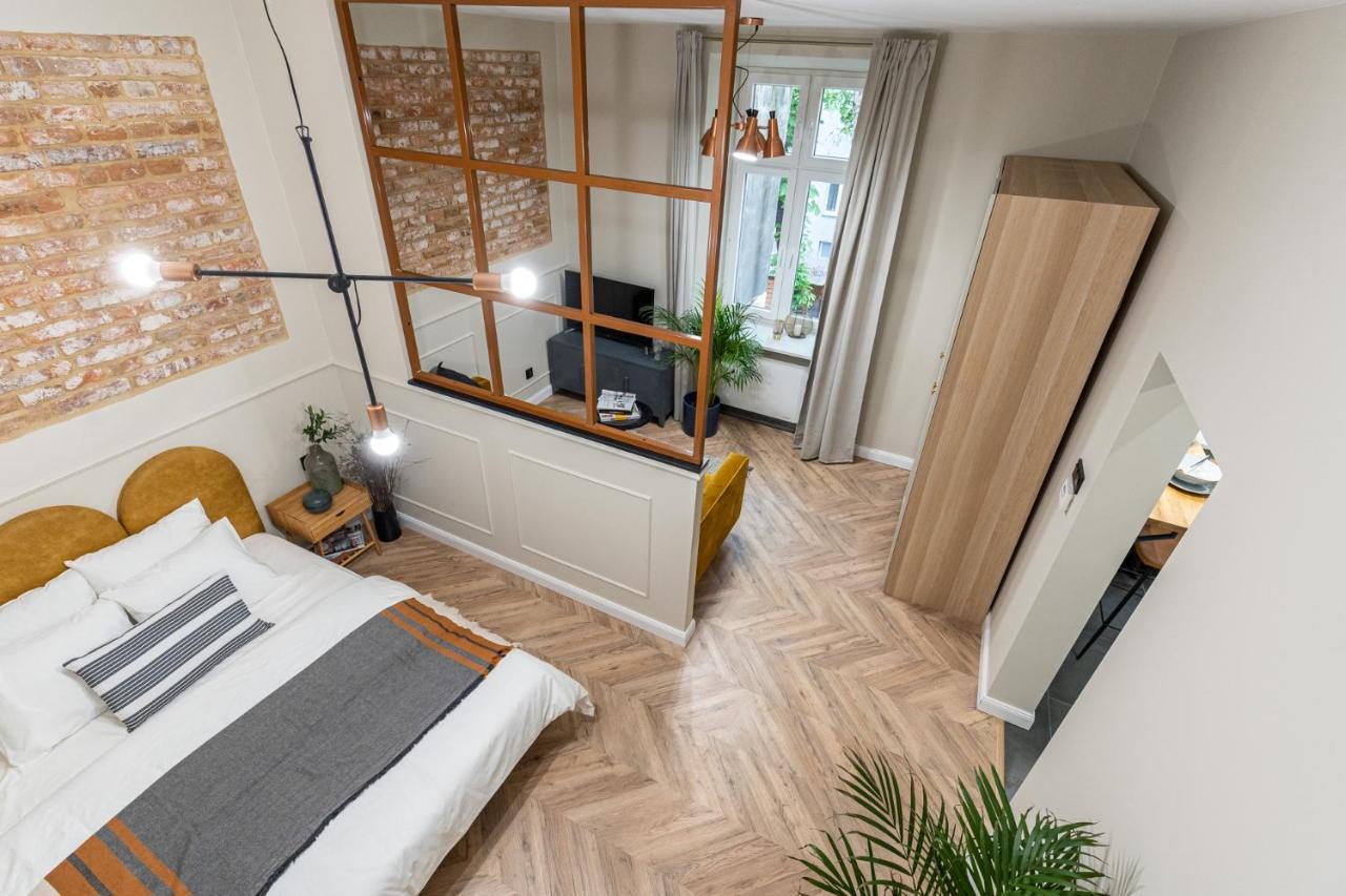 Househost Apartment : Topolowa 26/17 كراكوفيا المظهر الخارجي الصورة