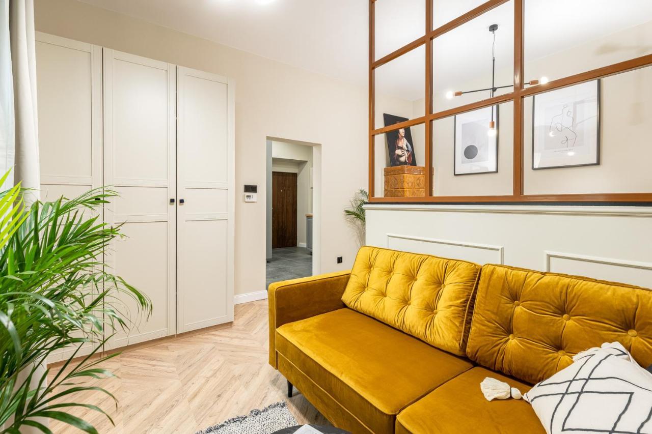 Househost Apartment : Topolowa 26/17 كراكوفيا المظهر الخارجي الصورة
