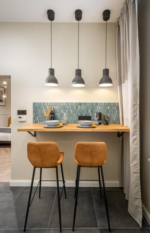 Househost Apartment : Topolowa 26/17 كراكوفيا المظهر الخارجي الصورة