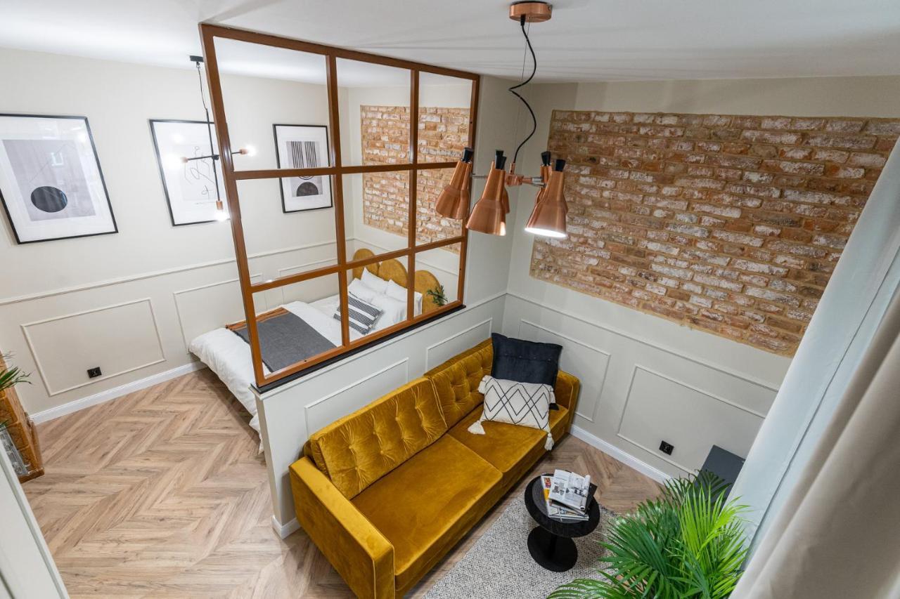 Househost Apartment : Topolowa 26/17 كراكوفيا المظهر الخارجي الصورة