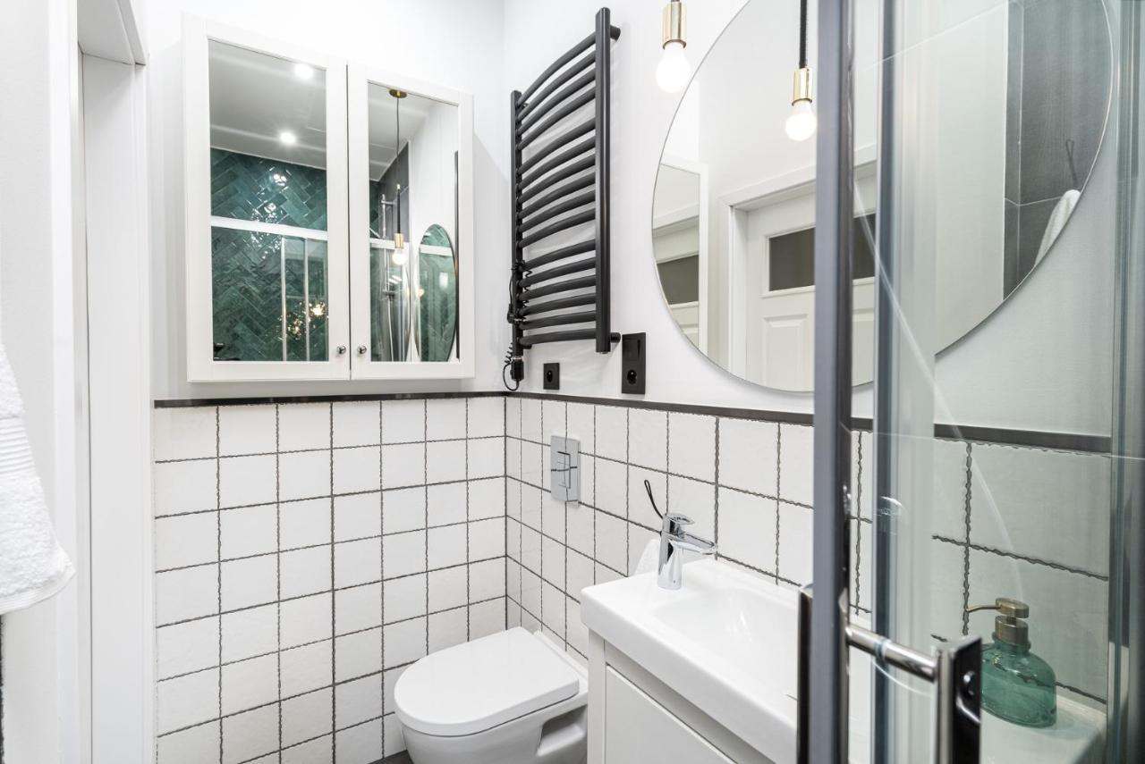Househost Apartment : Topolowa 26/17 كراكوفيا المظهر الخارجي الصورة