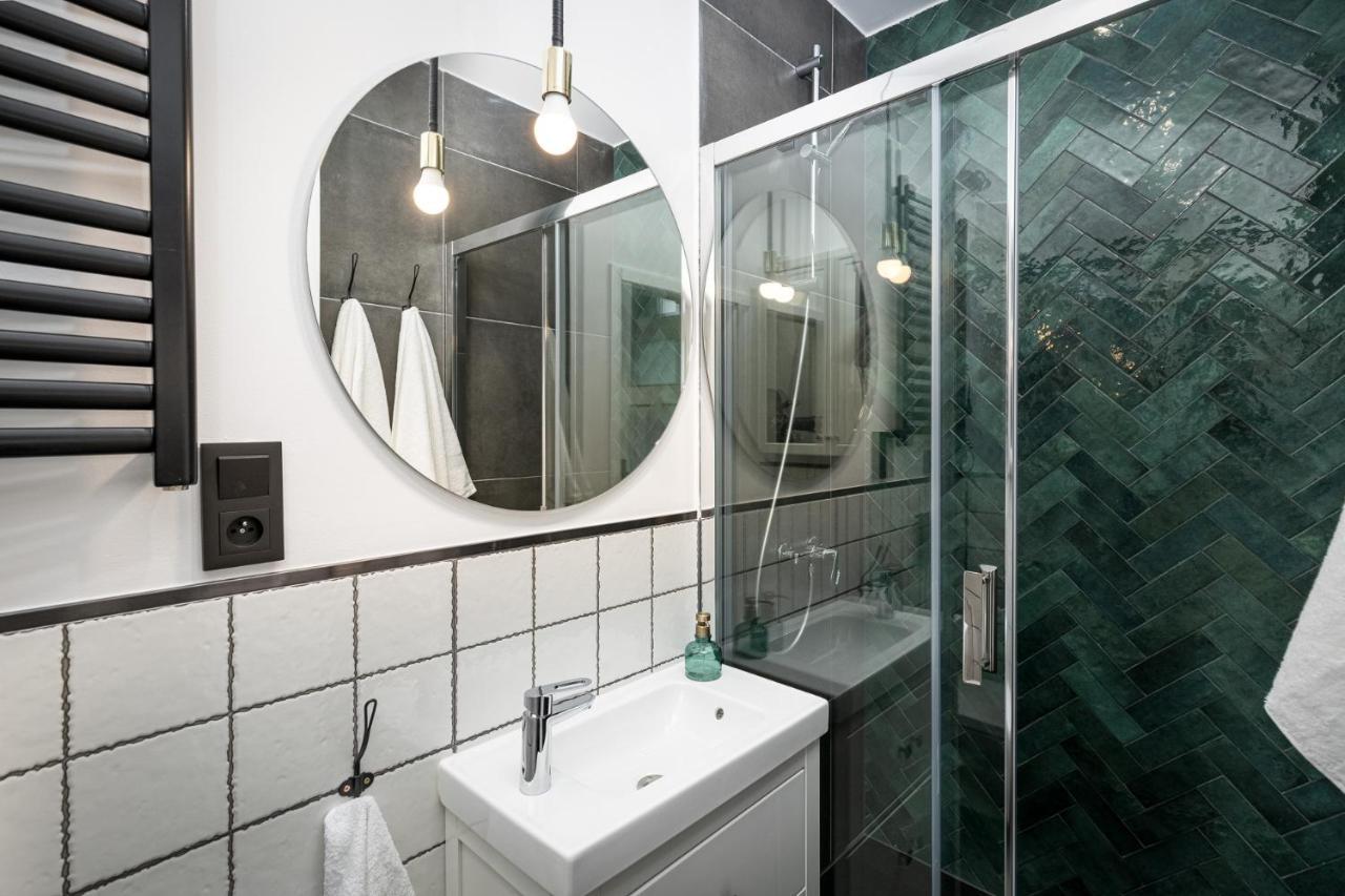 Househost Apartment : Topolowa 26/17 كراكوفيا المظهر الخارجي الصورة